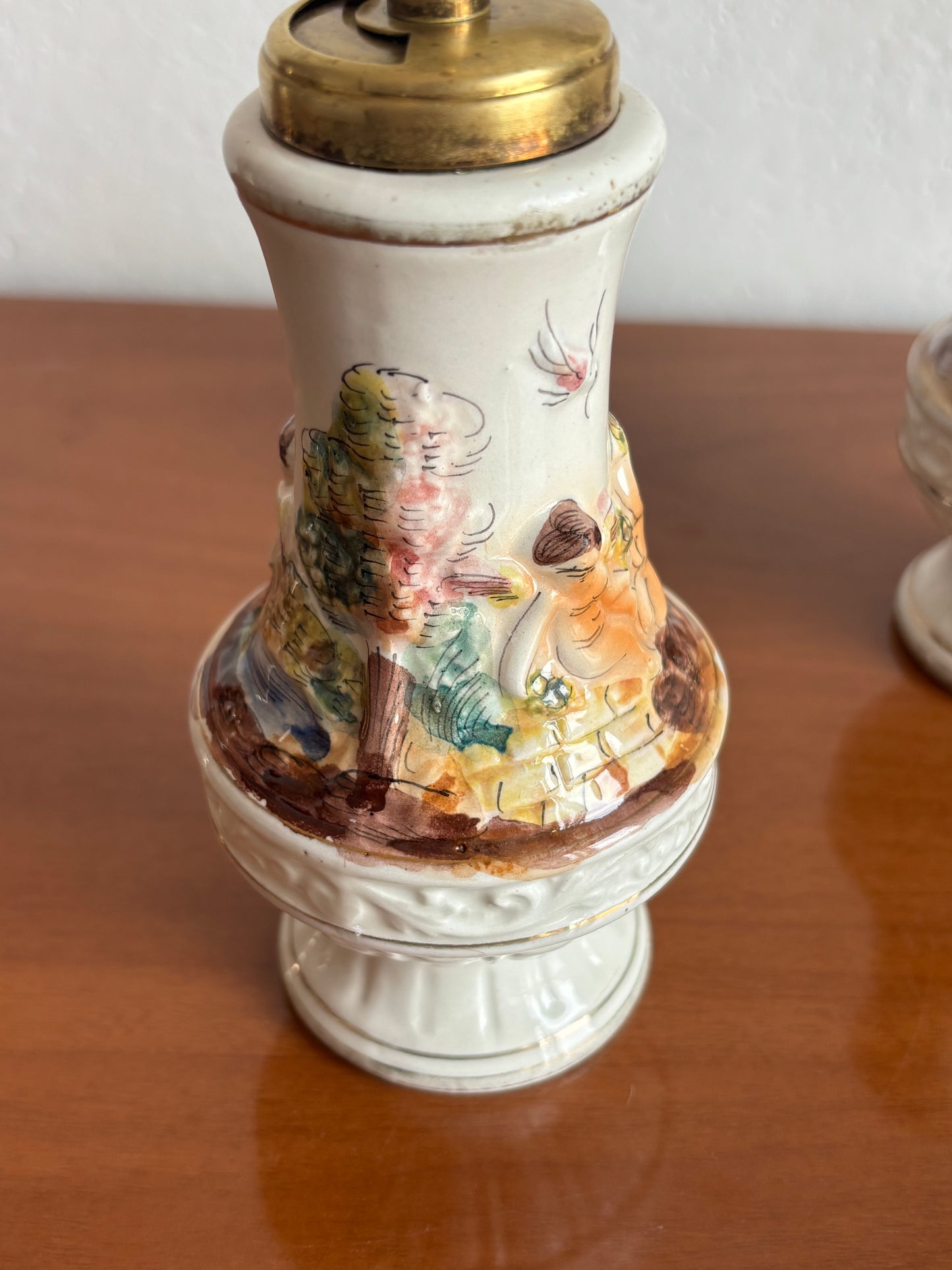 Set Sale e Pepe in Ceramica Stile Capodimonte con Decorazioni a Rilievo