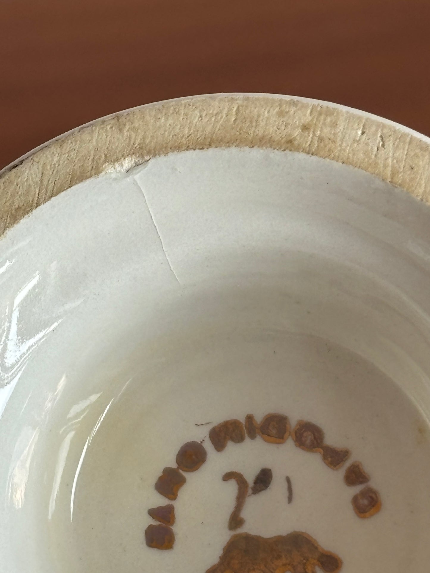 Set Sale e Pepe in Ceramica Stile Capodimonte con Decorazioni a Rilievo