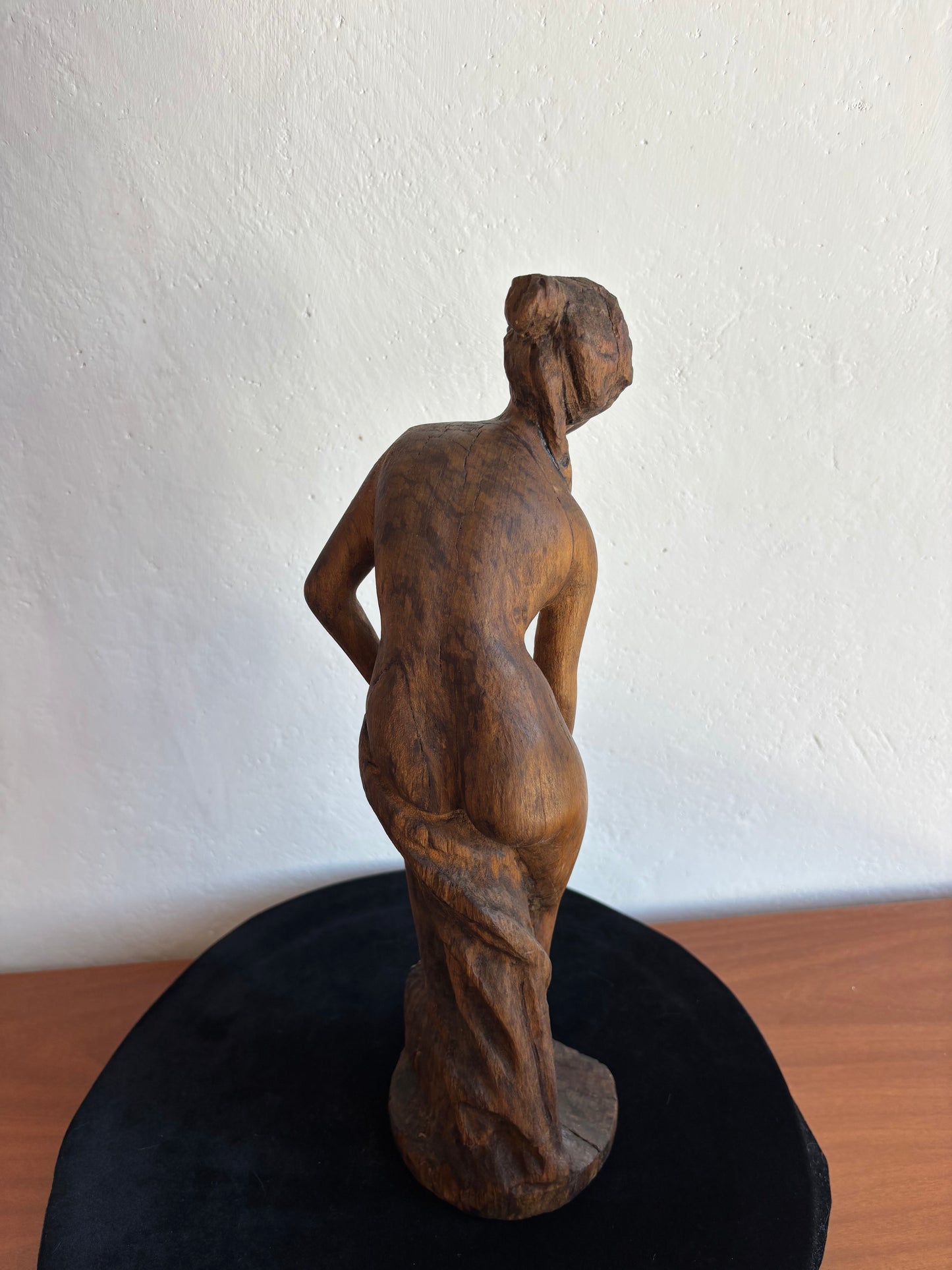 Wooden Sculpture “The Bather” – Vintage Figurative Art