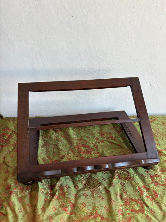 Leggio in Legno Vintage – Supporto da Lettura Regolabile