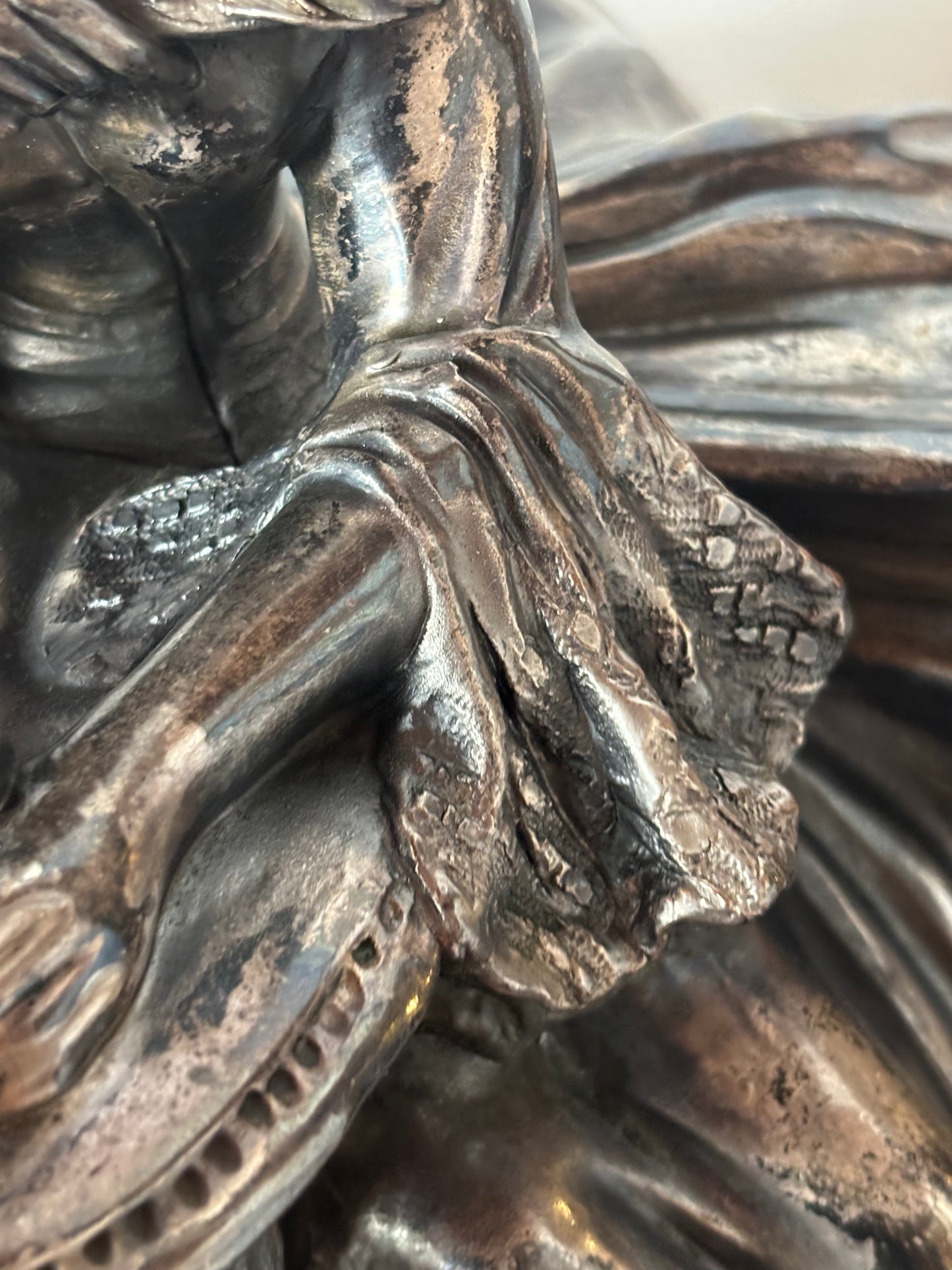 Statua galvanizzata firmata Bruno Tornati – Scultura da centrotavola primo ’900
