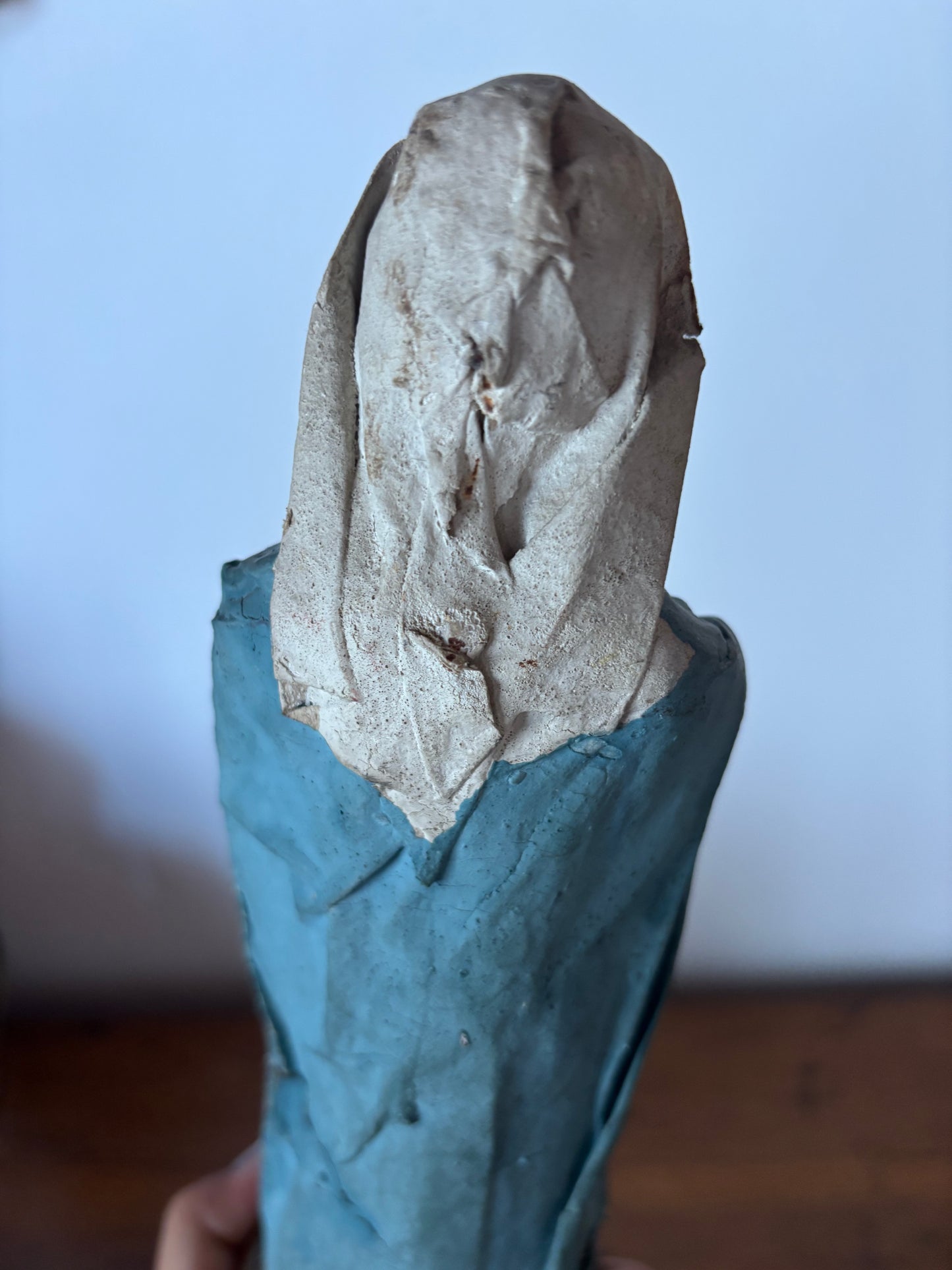Statuina della Madonna in terracotta con abiti in cartapesta
