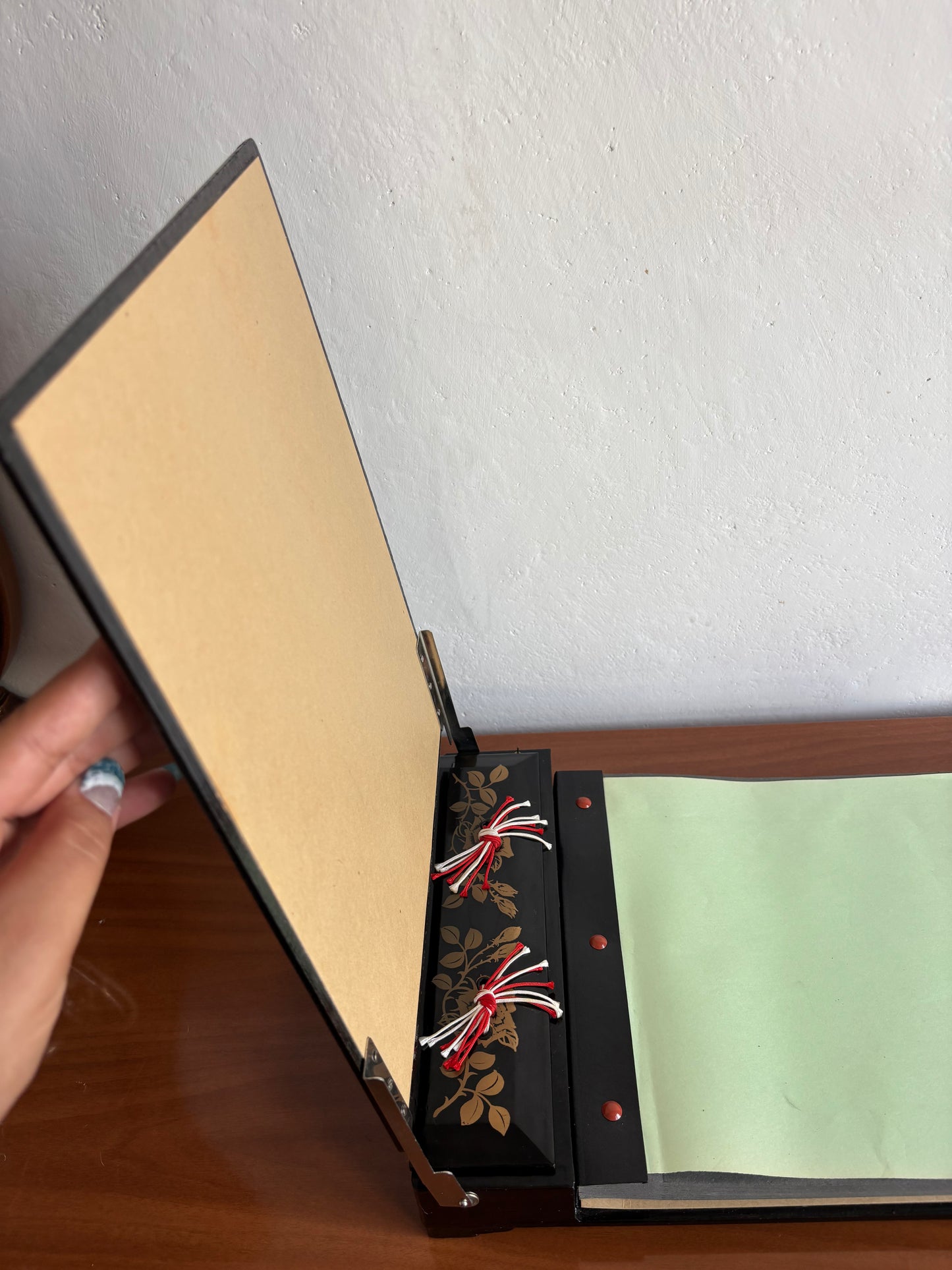 Japanese lacquer photo album with music box