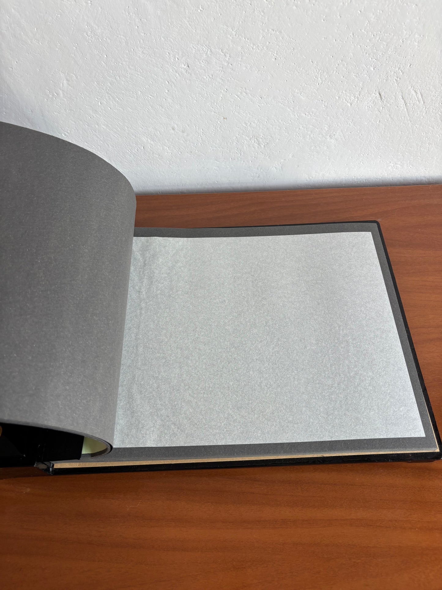 Japanese lacquer photo album with music box