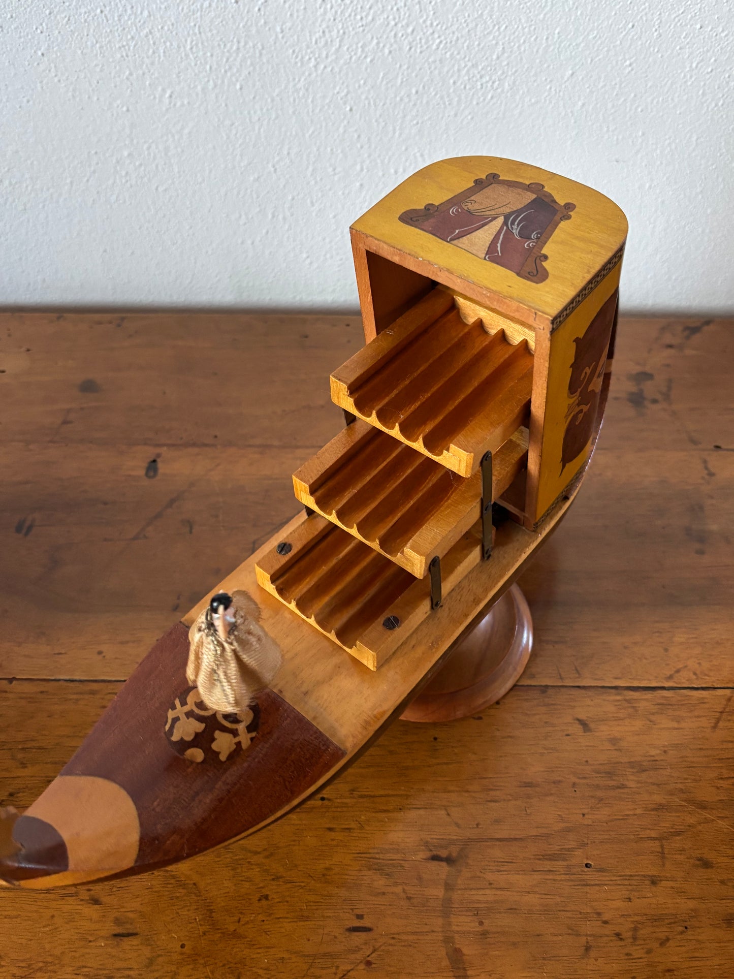 Gondola portasigarette con carillon in legno, funzionante e restaurata