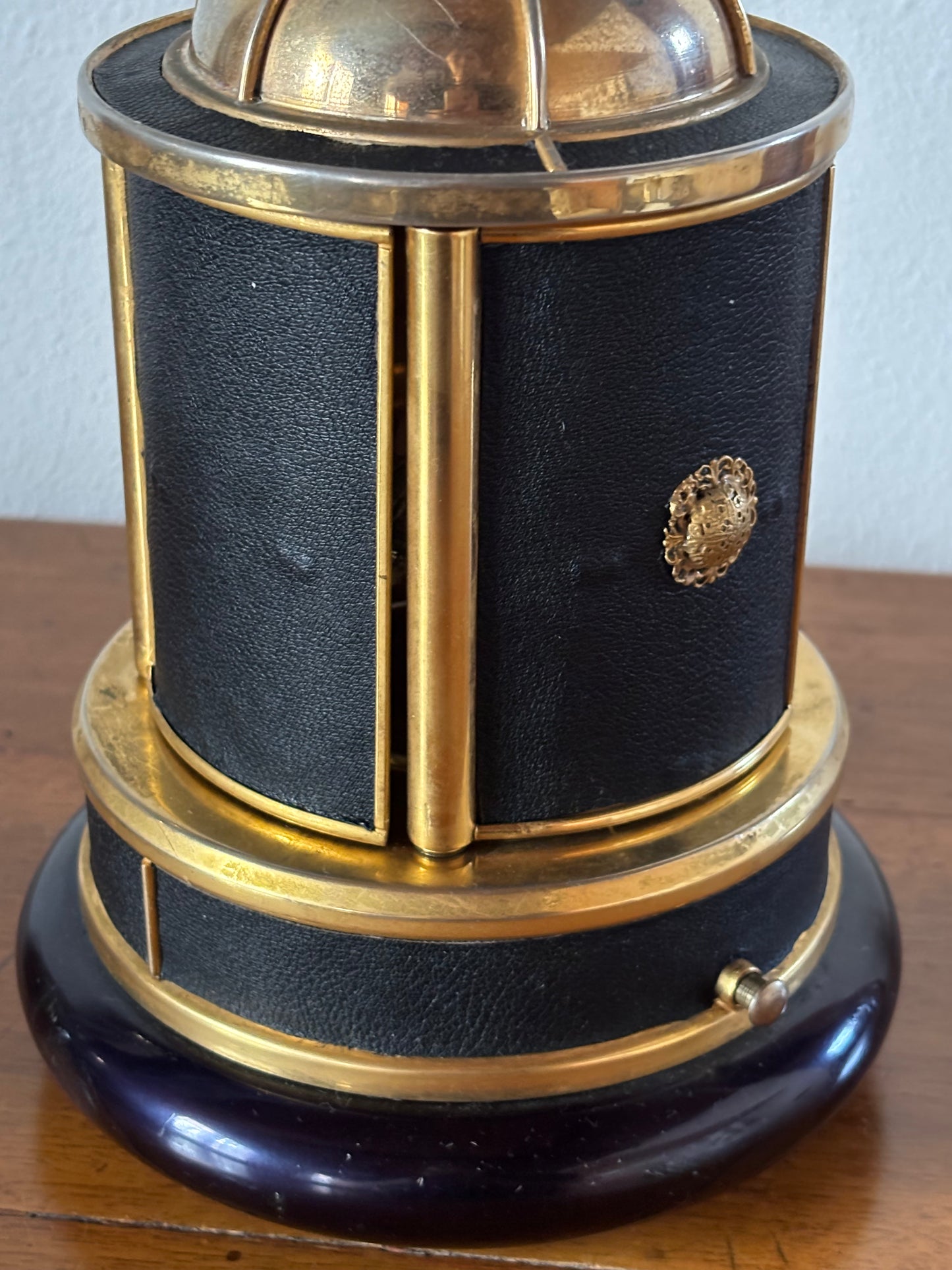 Portasigarette vintage con carillon in metallo e pelle sintetica sostituita, funzionante e restaurato