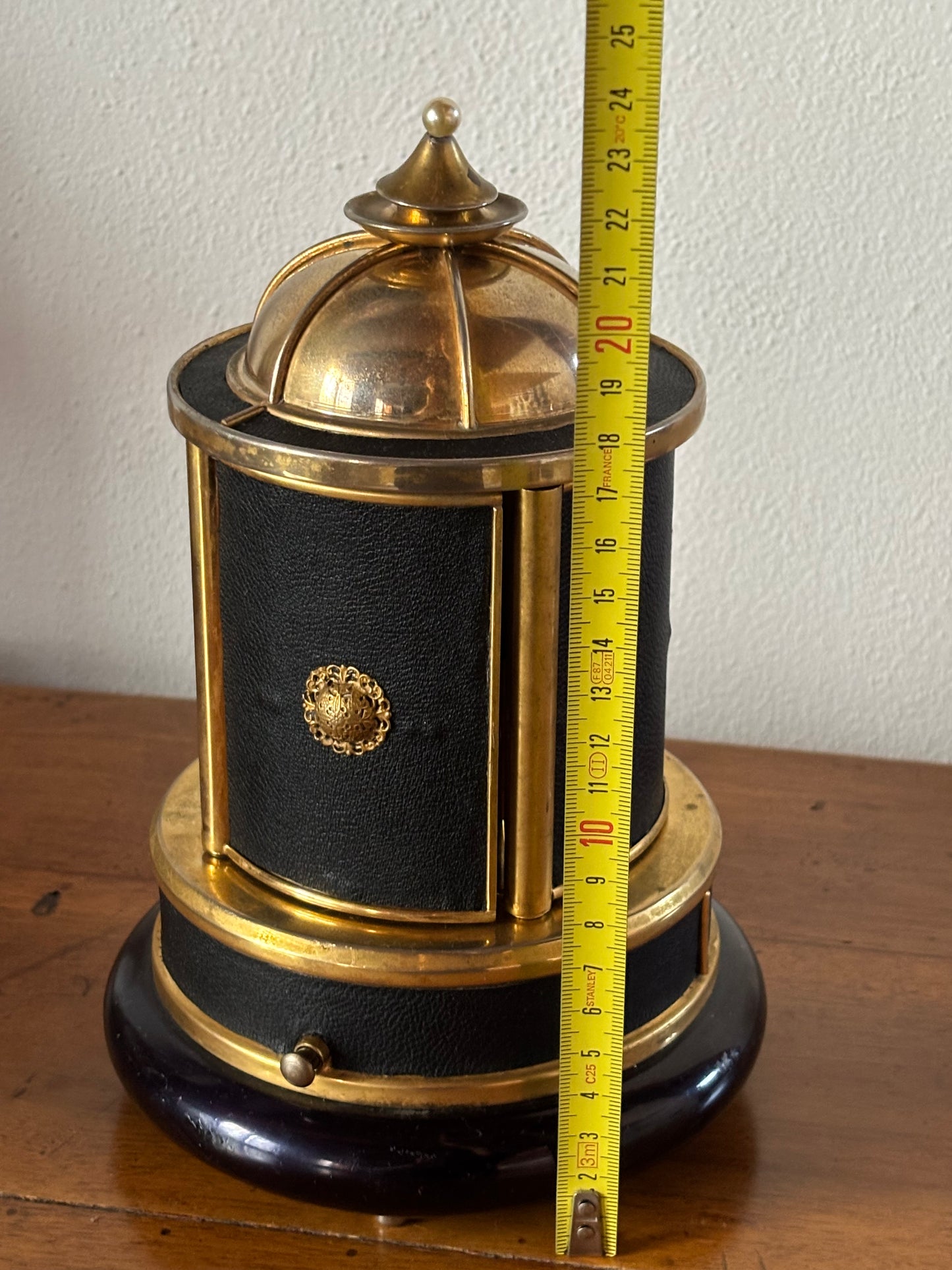 Portasigarette vintage con carillon in metallo e pelle sintetica sostituita, funzionante e restaurato