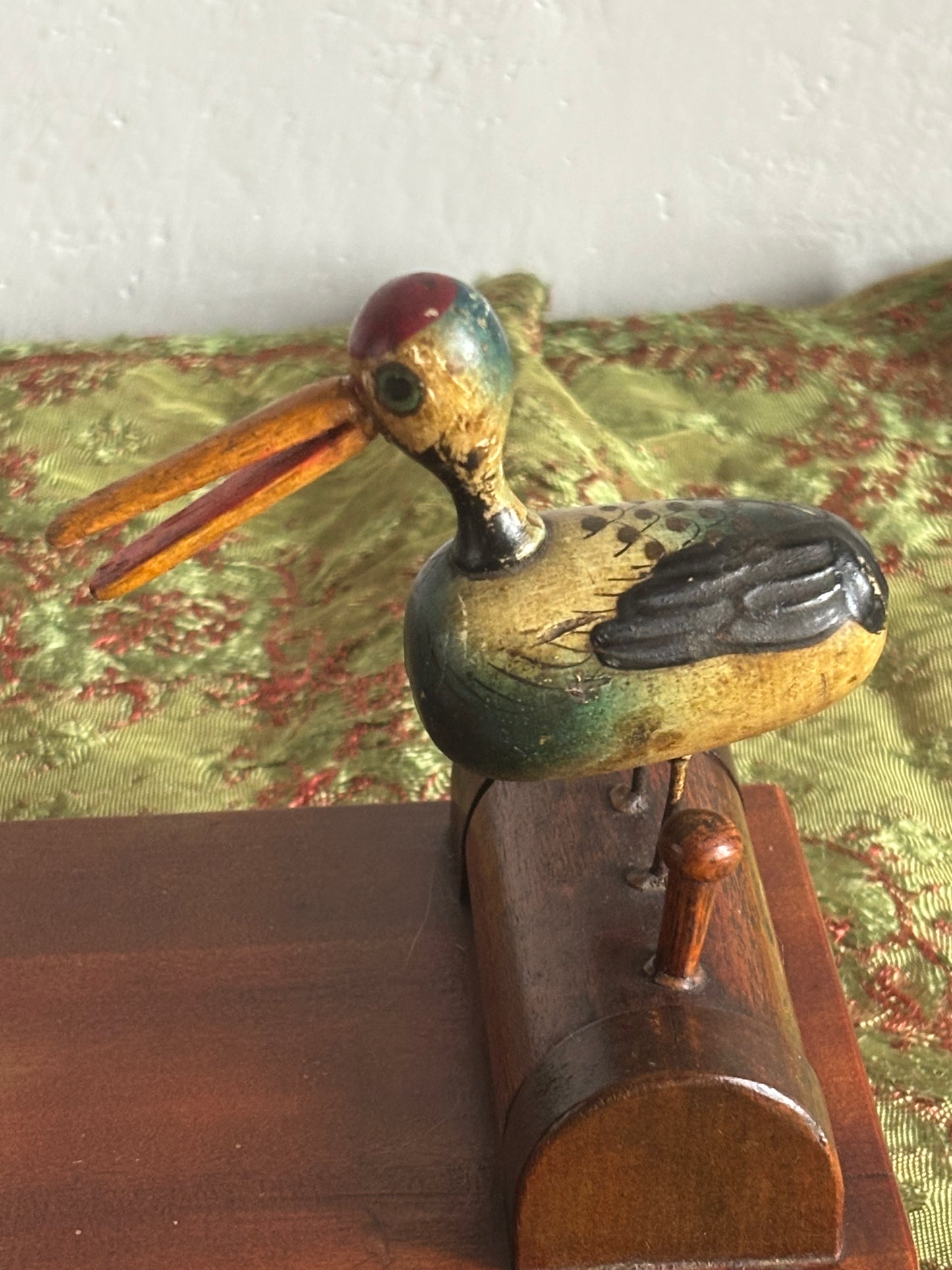 Vintage Wooden Cigarette Holder with Restored Bird – Fully Functional Manual Opening