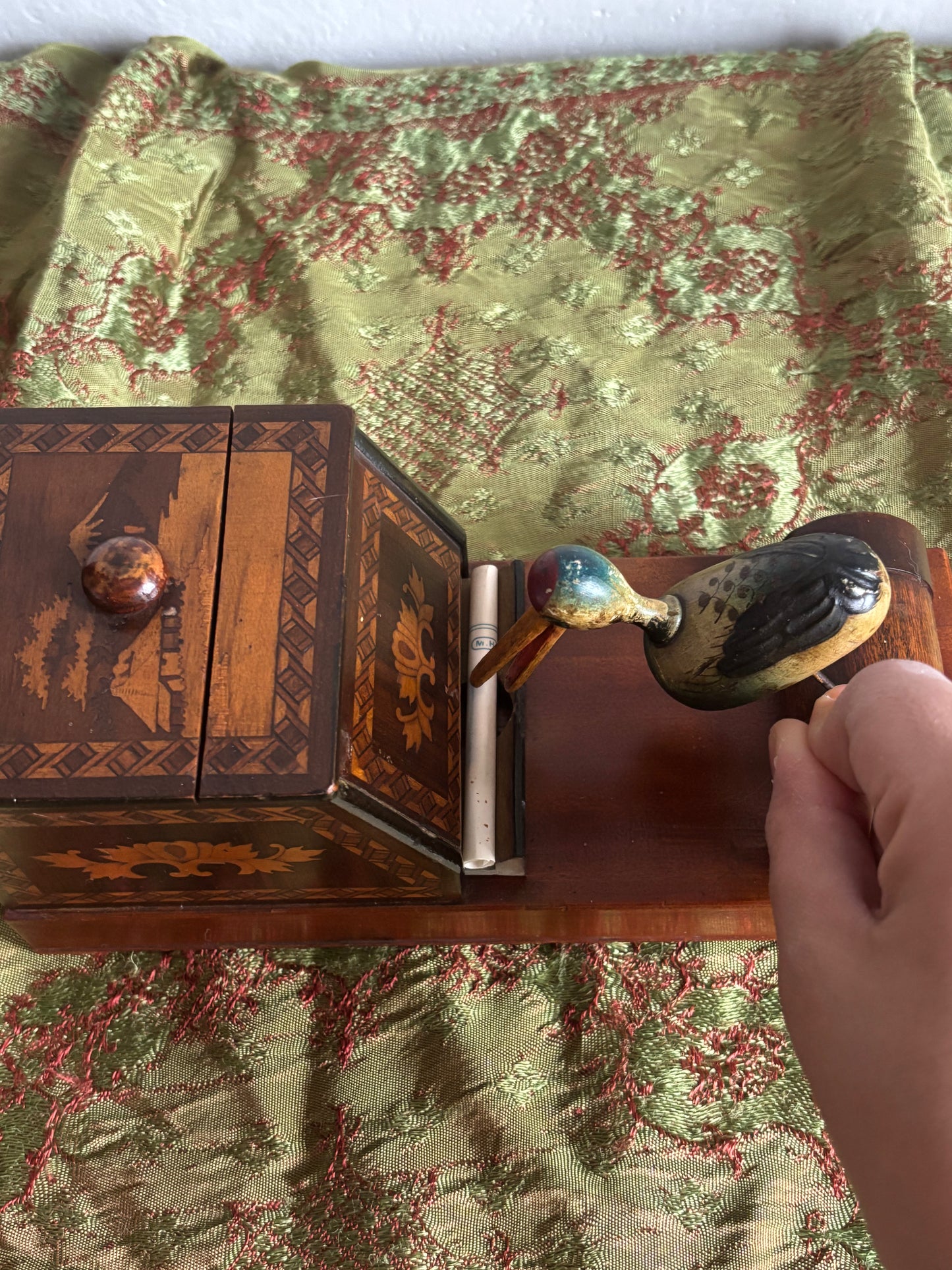 Vintage Wooden Cigarette Holder with Restored Bird – Fully Functional Manual Opening