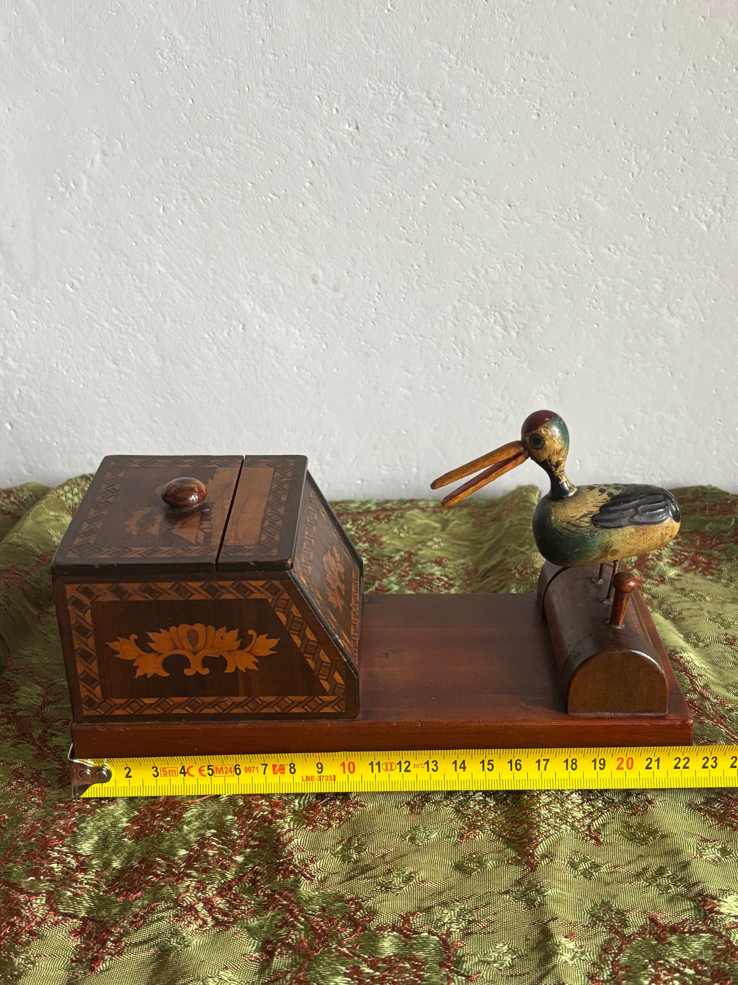 Vintage Wooden Cigarette Holder with Restored Bird – Fully Functional Manual Opening