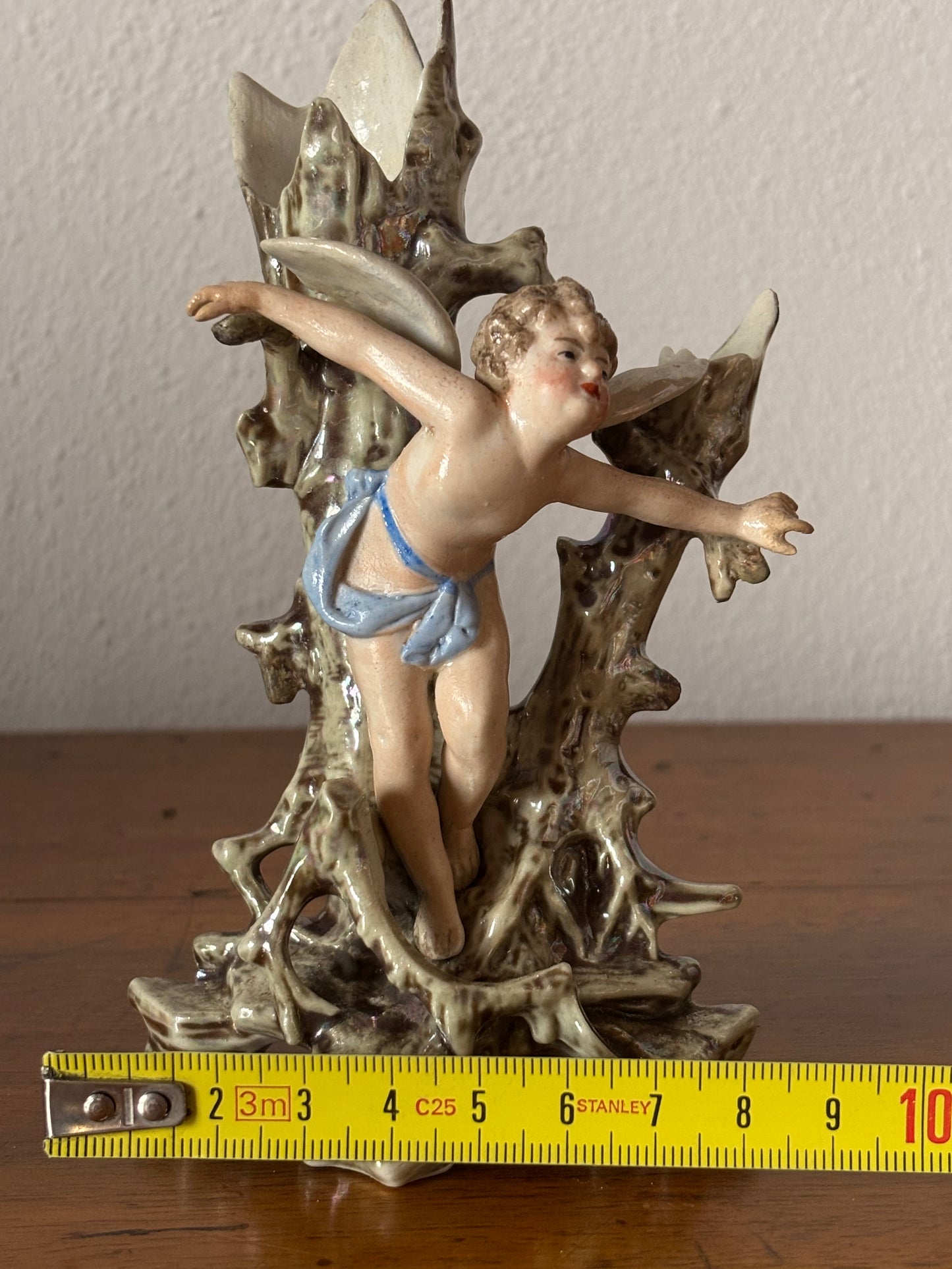 Vasetto Porta Boccioli in Ceramica con Putto
