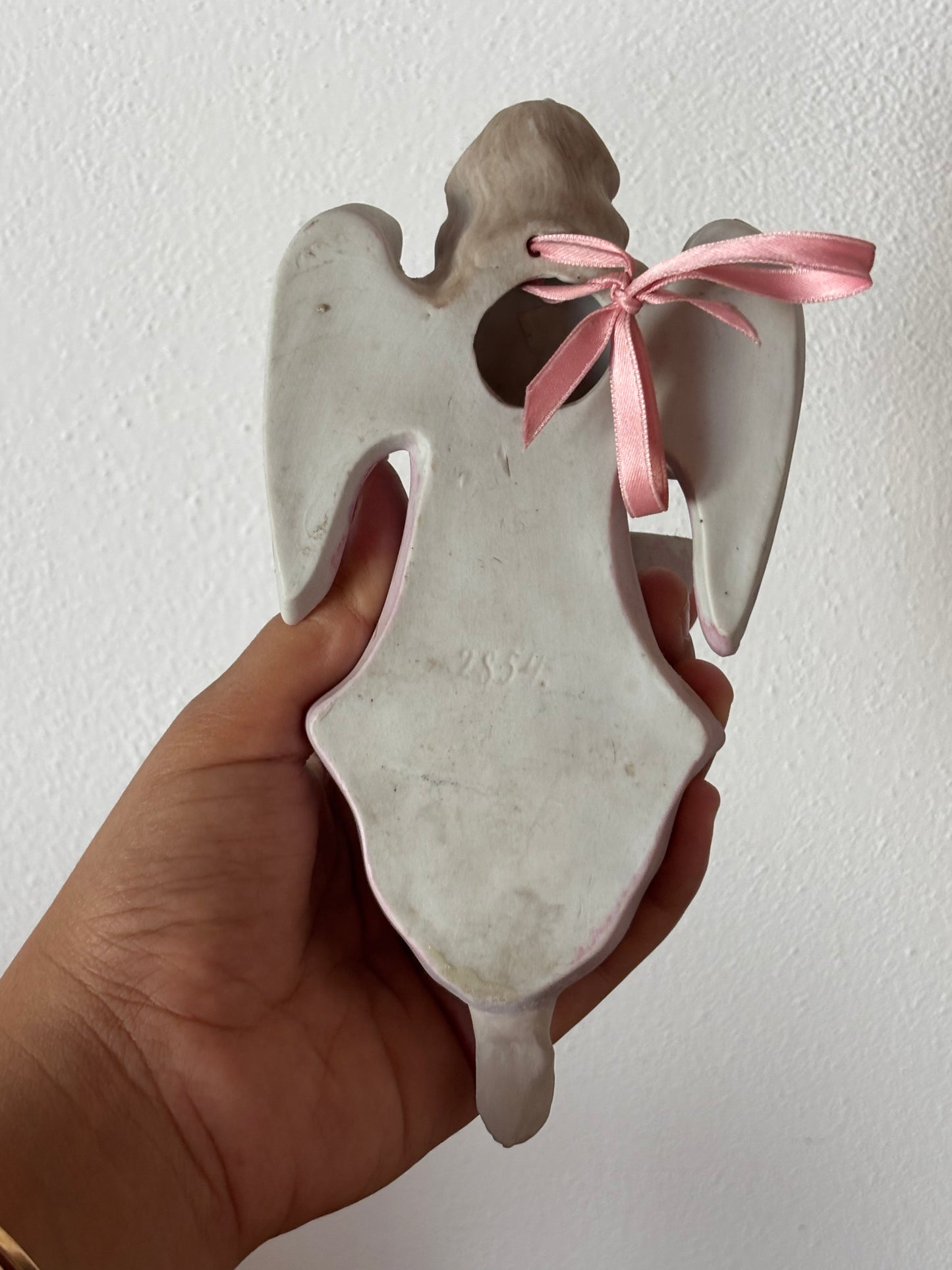 Acquasantiera in ceramica – Angelo in stile classico decorativo
