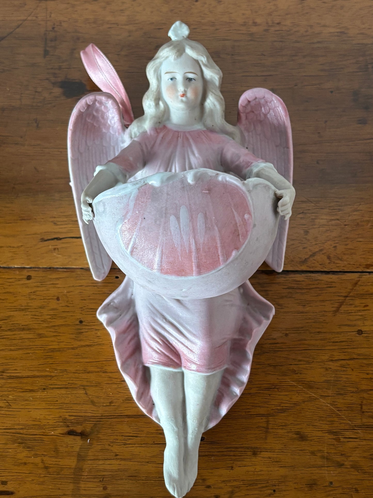 Acquasantiera in ceramica – Angelo in stile classico decorativo