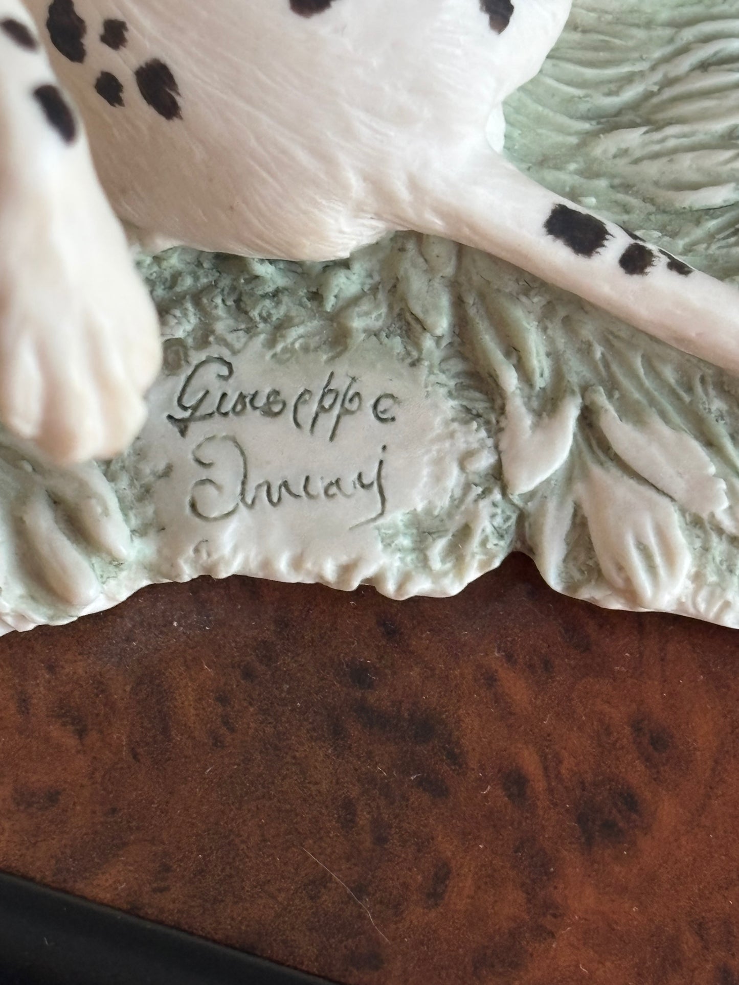 Giuseppe Armani „Dalmatians“ – Porzellanfigur, signiert, mit Originalsockel, restauriert