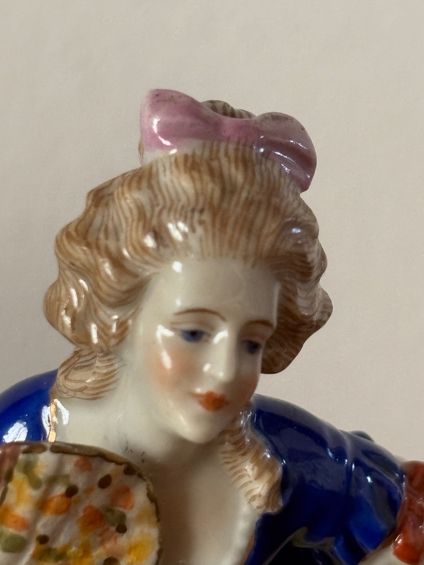 Statuetta in ceramica Ludwigsburg – Fine XVIII secolo