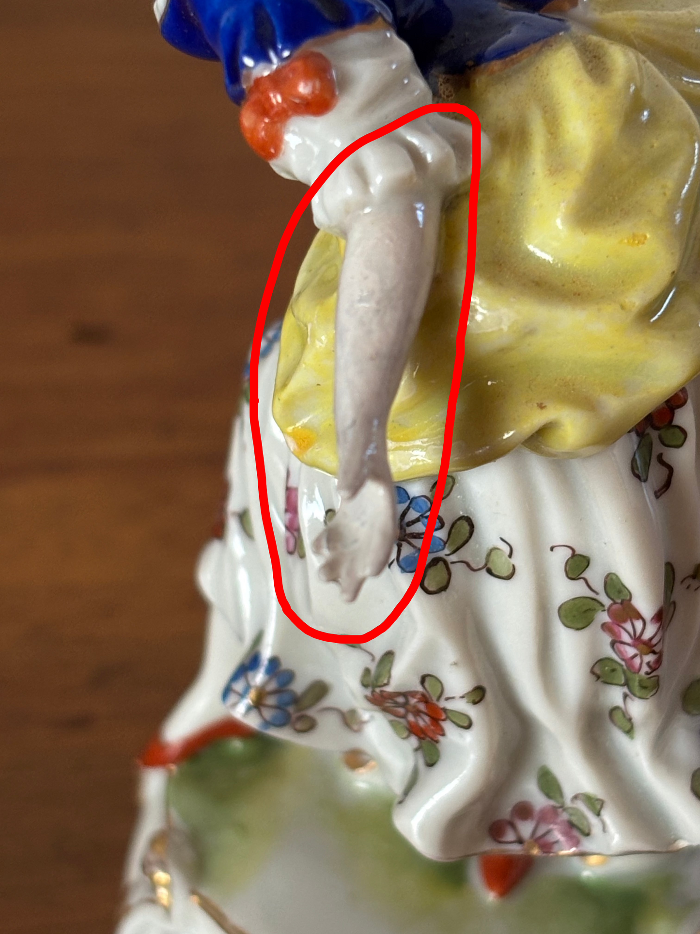Statuetta restaurata del '900 – Eleganza d’epoca e raffinatezza senza tempo