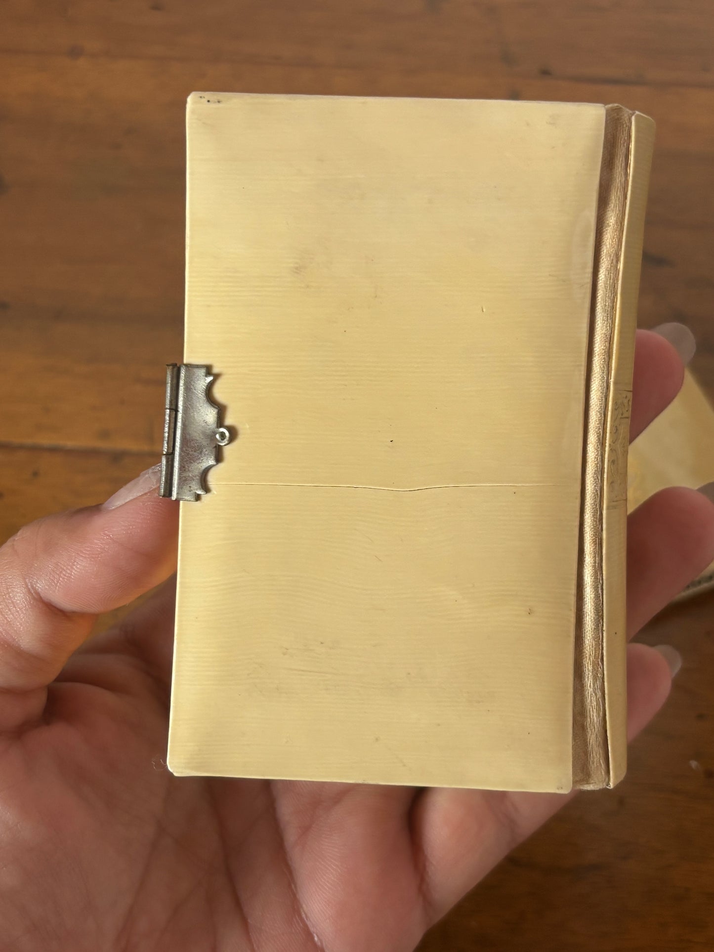 Spanische Taschengebetbücher – Ausgaben von 1893 und 1927