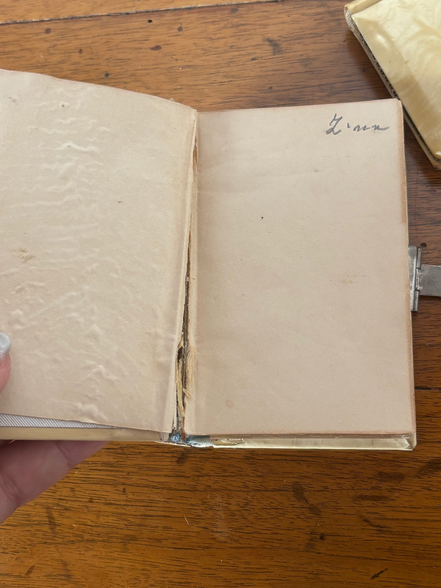 Spanische Taschengebetbücher – Ausgaben von 1893 und 1927