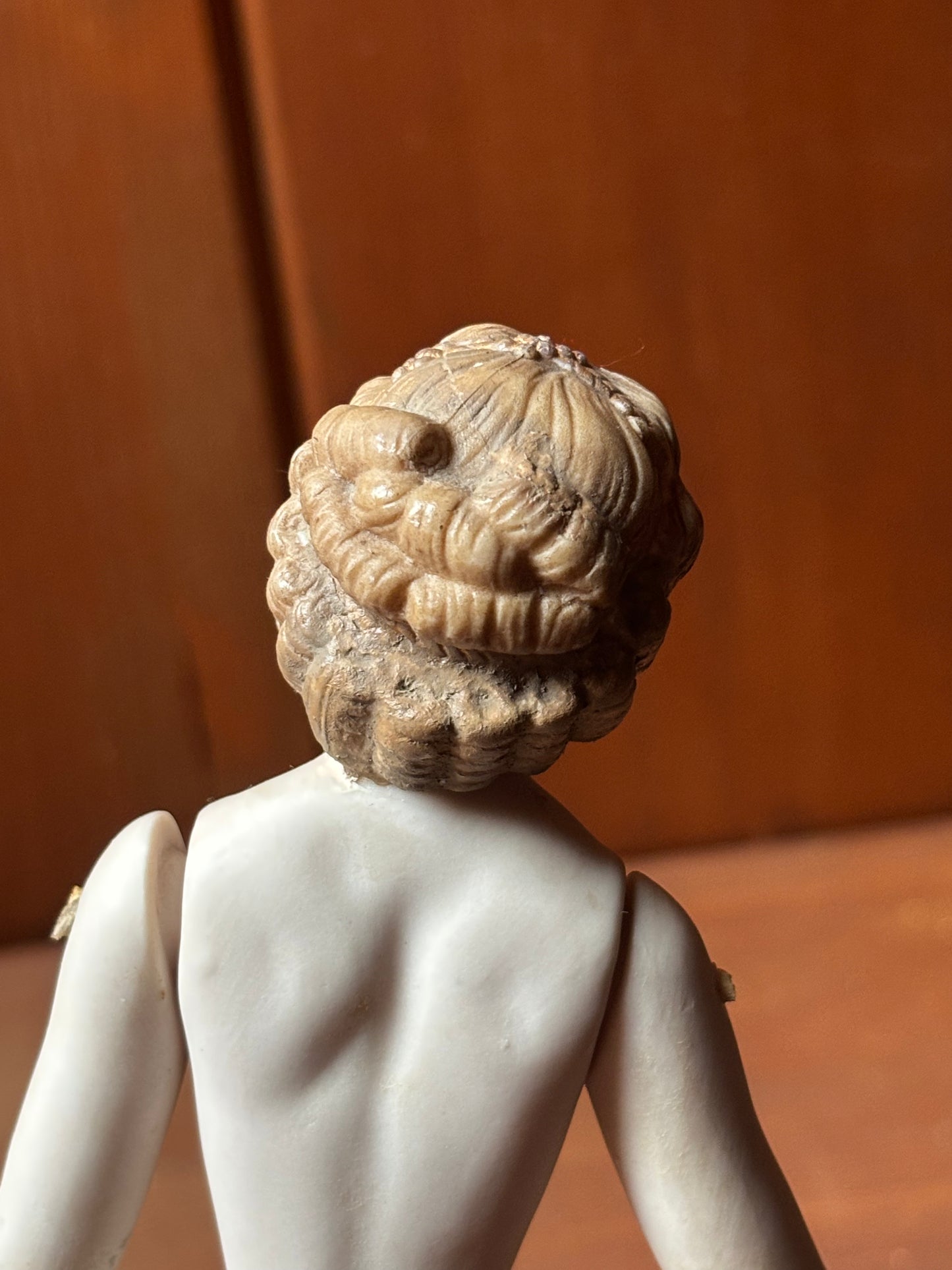 Figura di ballerina in porcellana con braccia mobili – metà XX secolo