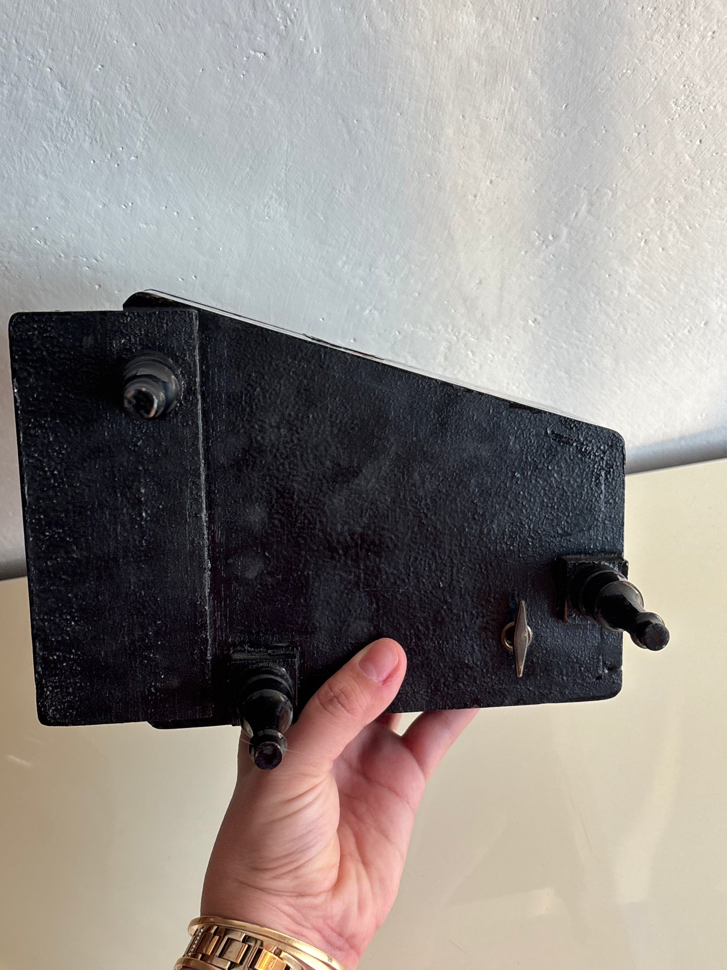 Vintage piano-shaped music box with magnetic ballerina, with key, working