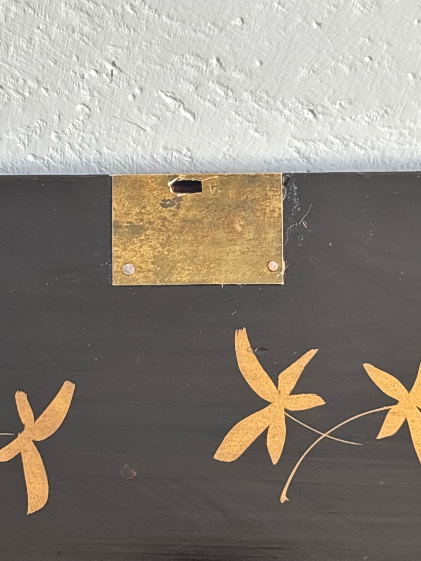 Scrittoio Portatile Asiatico Antico in Legno Laccato con Decorazioni Floreali e Uccelli | Writing Slope da Viaggio