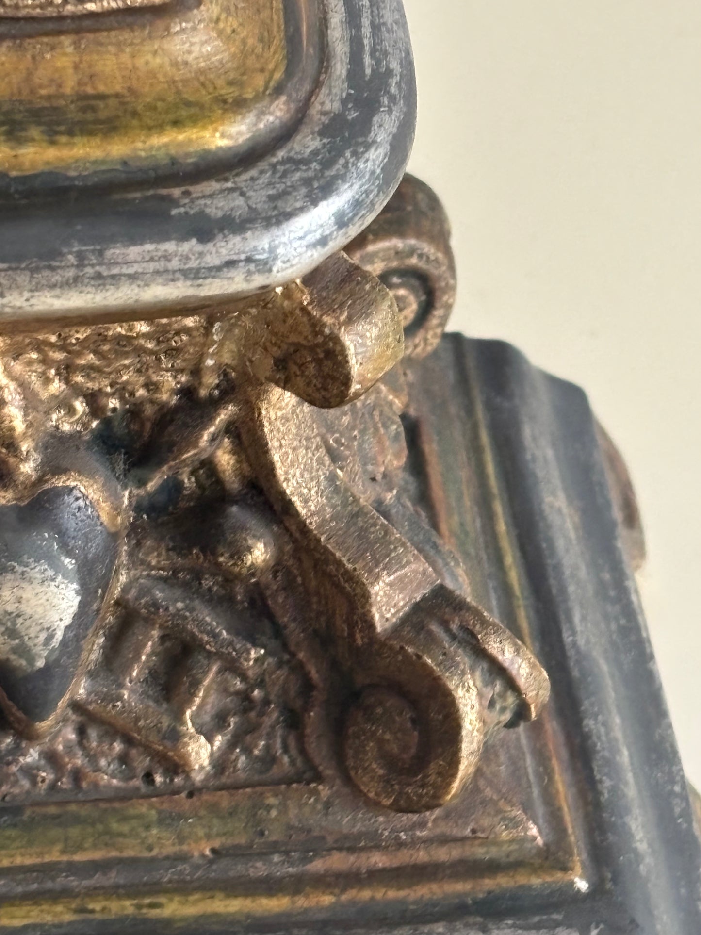 Antique Wooden Table Crucifix with Biscuit Ceramic Christ – Decorative and Devotional