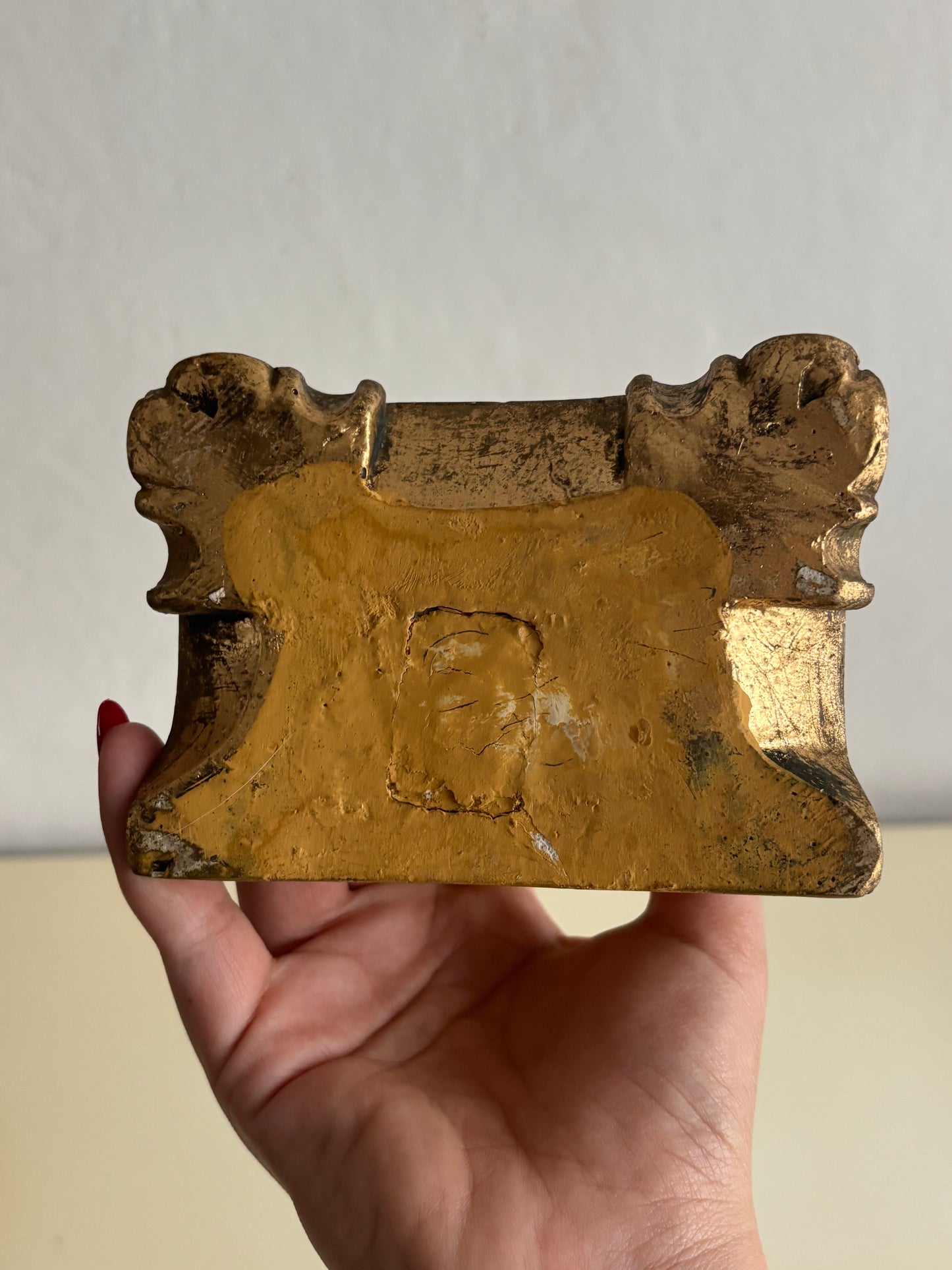 Antique Wooden Table Crucifix with Biscuit Ceramic Christ – Decorative and Devotional