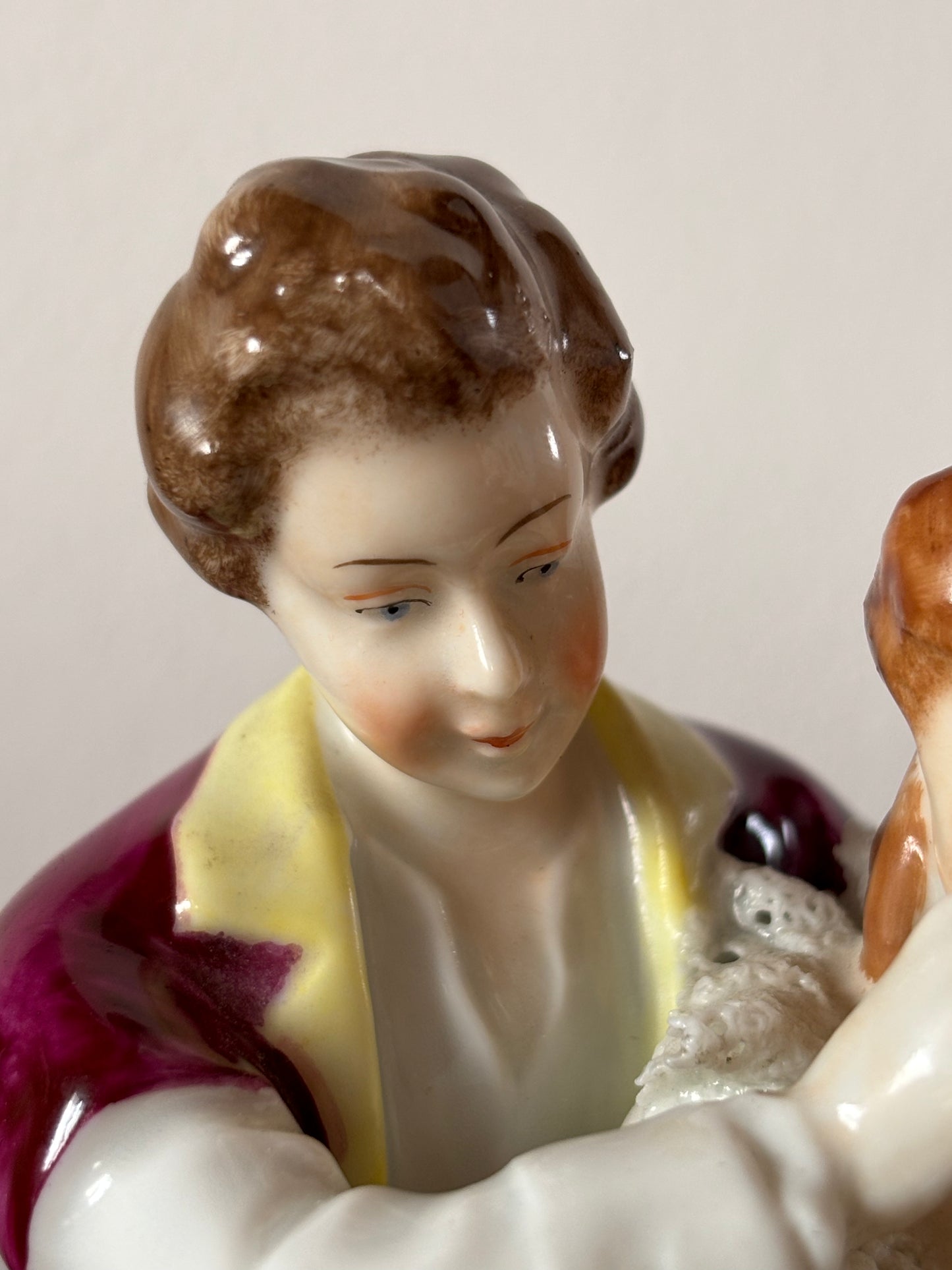 Statuetta Romantica marcata laboratorio Capodimonte