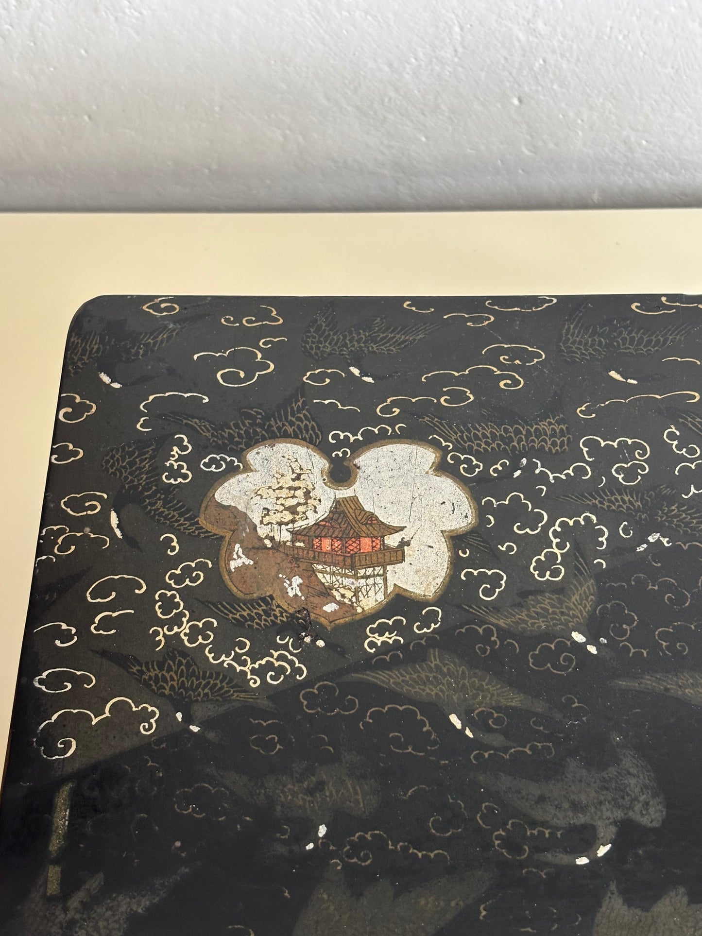 Japanisch inspirierte lackierte Dokumentenbox, Napoleon‑III‑Zeit (zweite Hälfte des 19. Jahrhunderts)