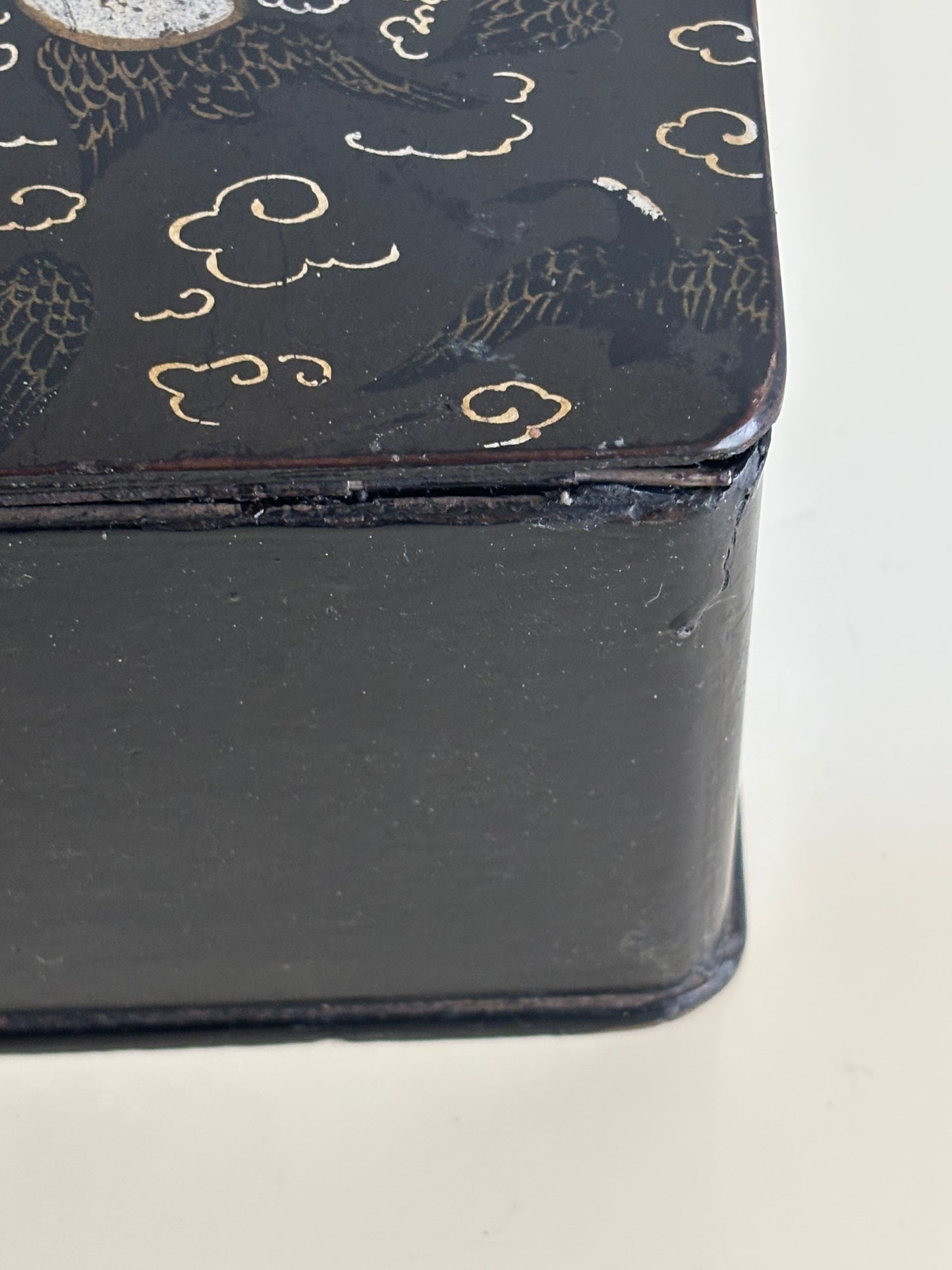 Japanisch inspirierte lackierte Dokumentenbox, Napoleon‑III‑Zeit (zweite Hälfte des 19. Jahrhunderts)