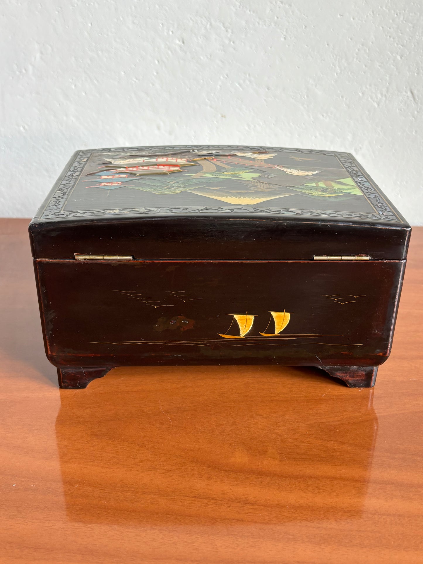 Vintage Japanese Lacquer Jewelry Box with Music Box and Lights