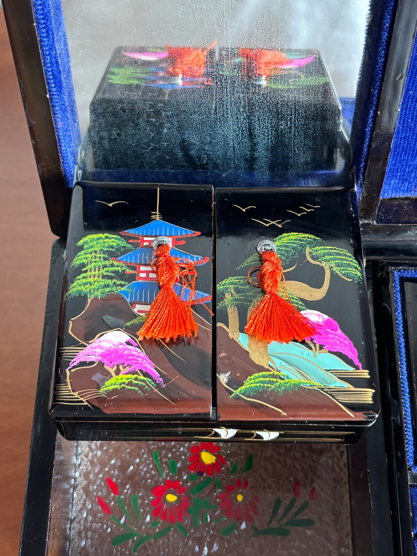Vintage Japanese Lacquer Jewelry Box with Music Box and Lights