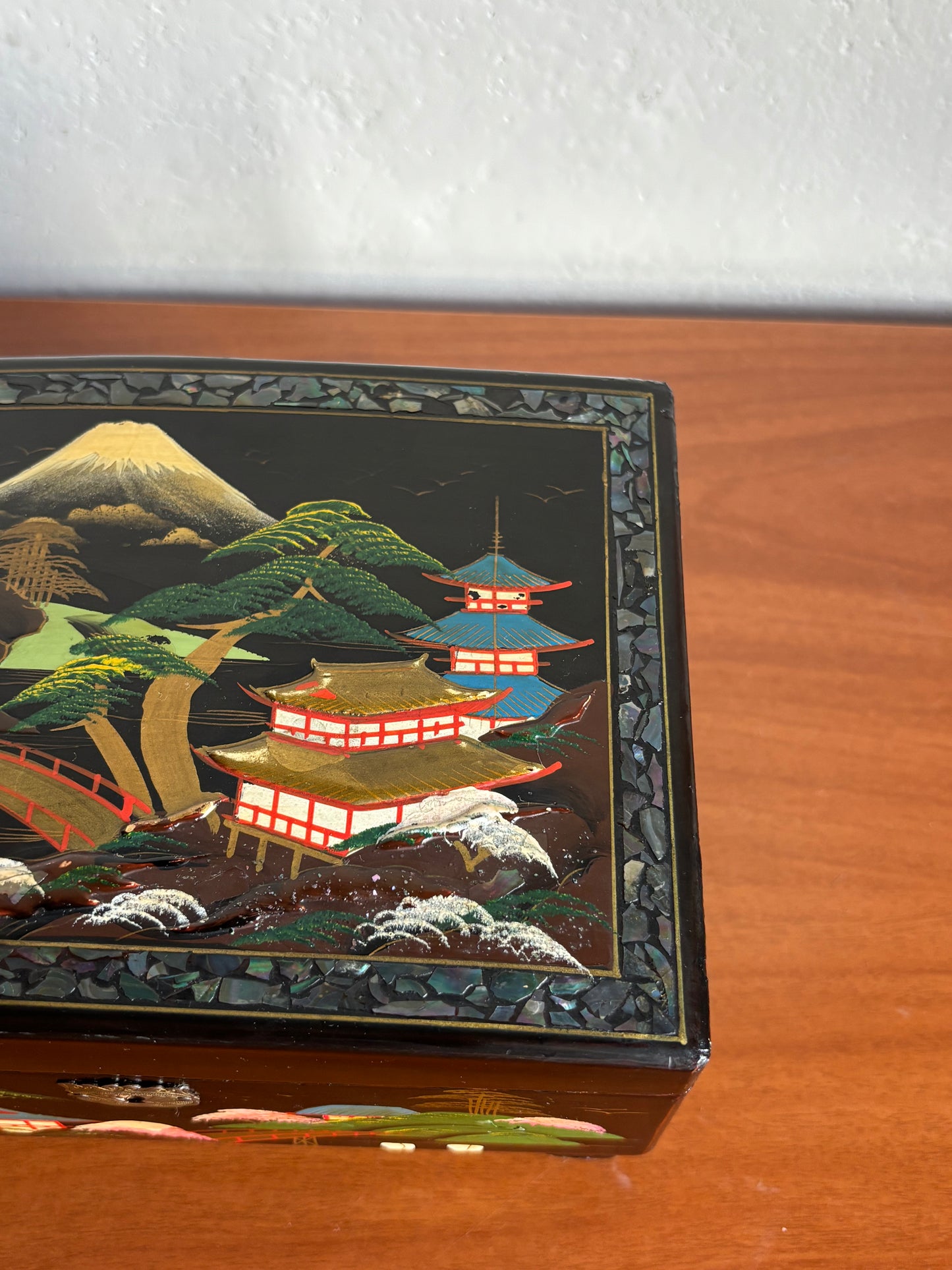 Vintage Japanese Lacquer Jewelry Box with Music Box and Lights