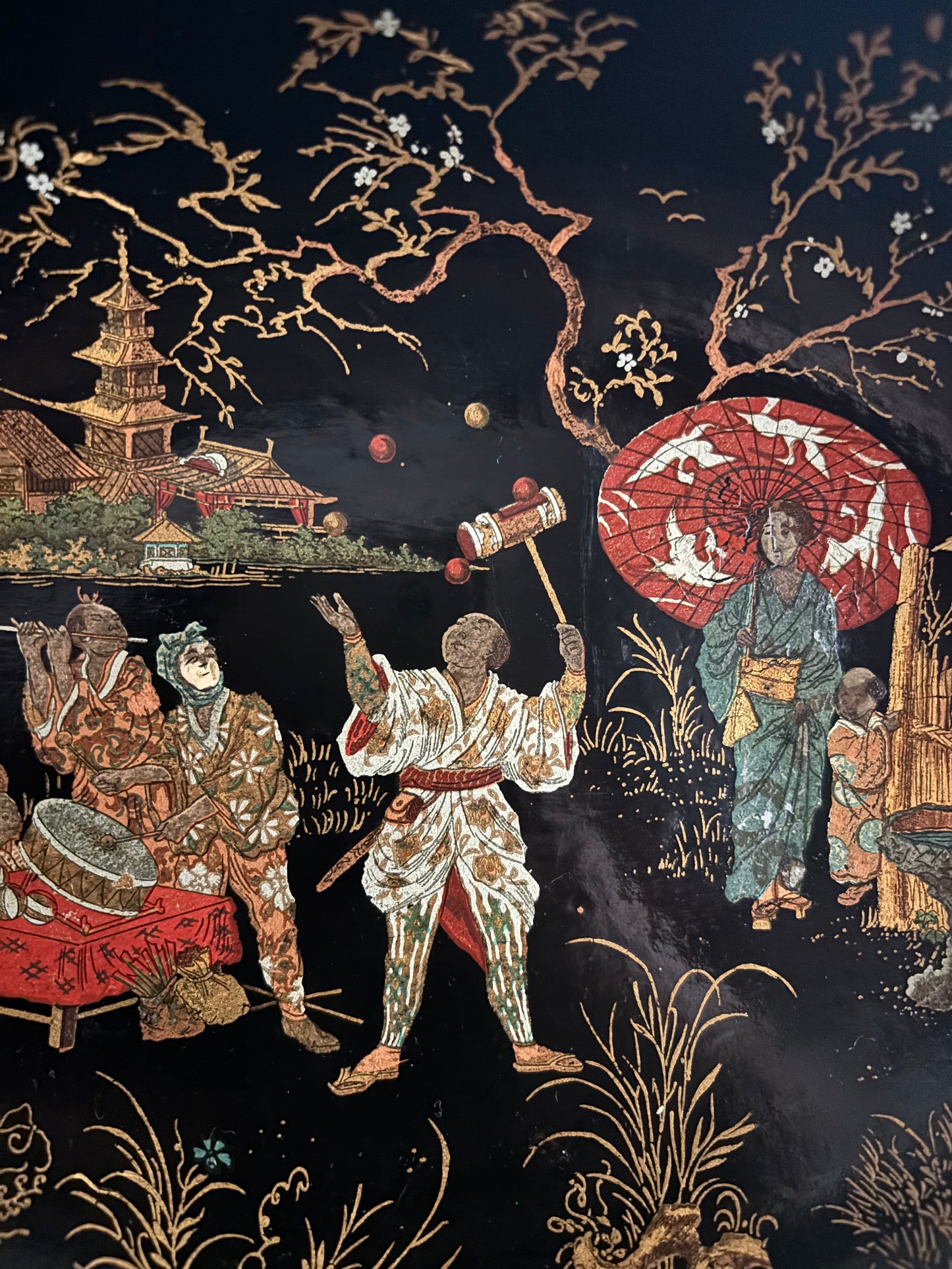 Japanese‑Style Lacquered Tray, Napoléon III Period (Second Half of the 19th Century)