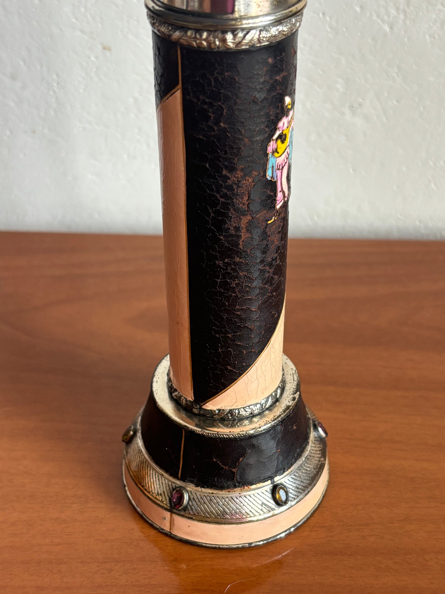 Vintage Musical Pepper Mill with Working Music Box – Collectible and Retro Decorative Piece