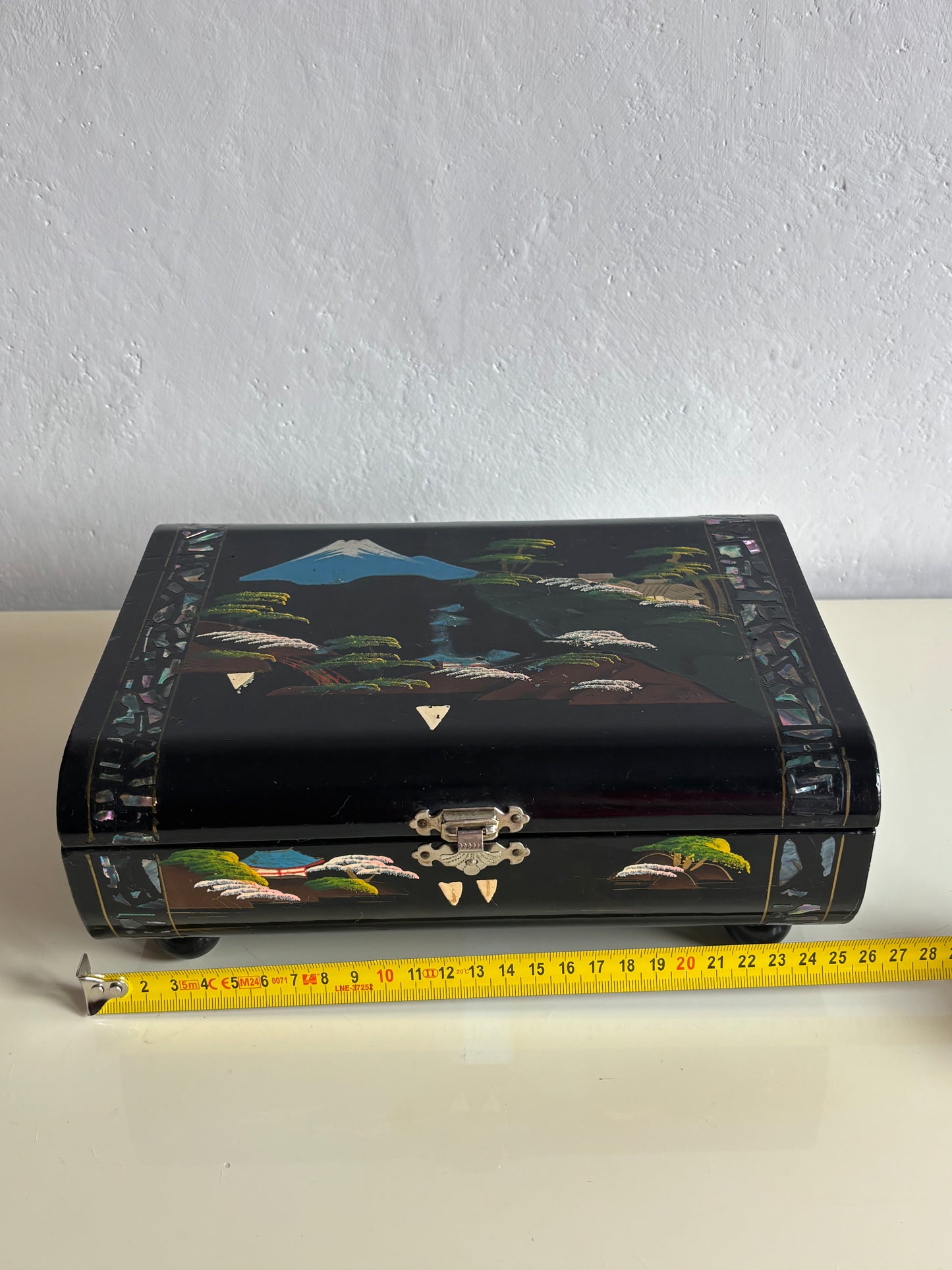 Portagioie giapponese vintage con carillon anni '50/'60