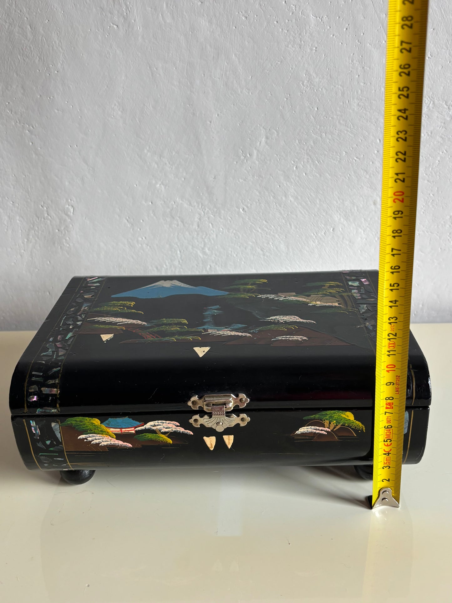 Portagioie giapponese vintage con carillon anni '50/'60