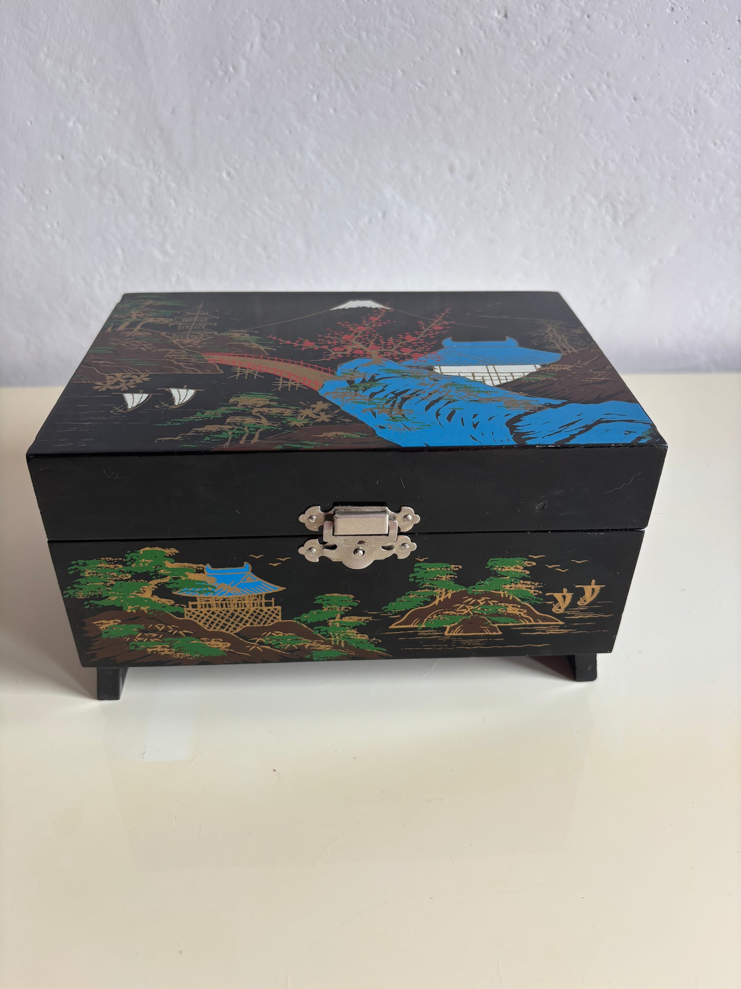 Portagioie giapponese vintage con carillon e ballerina