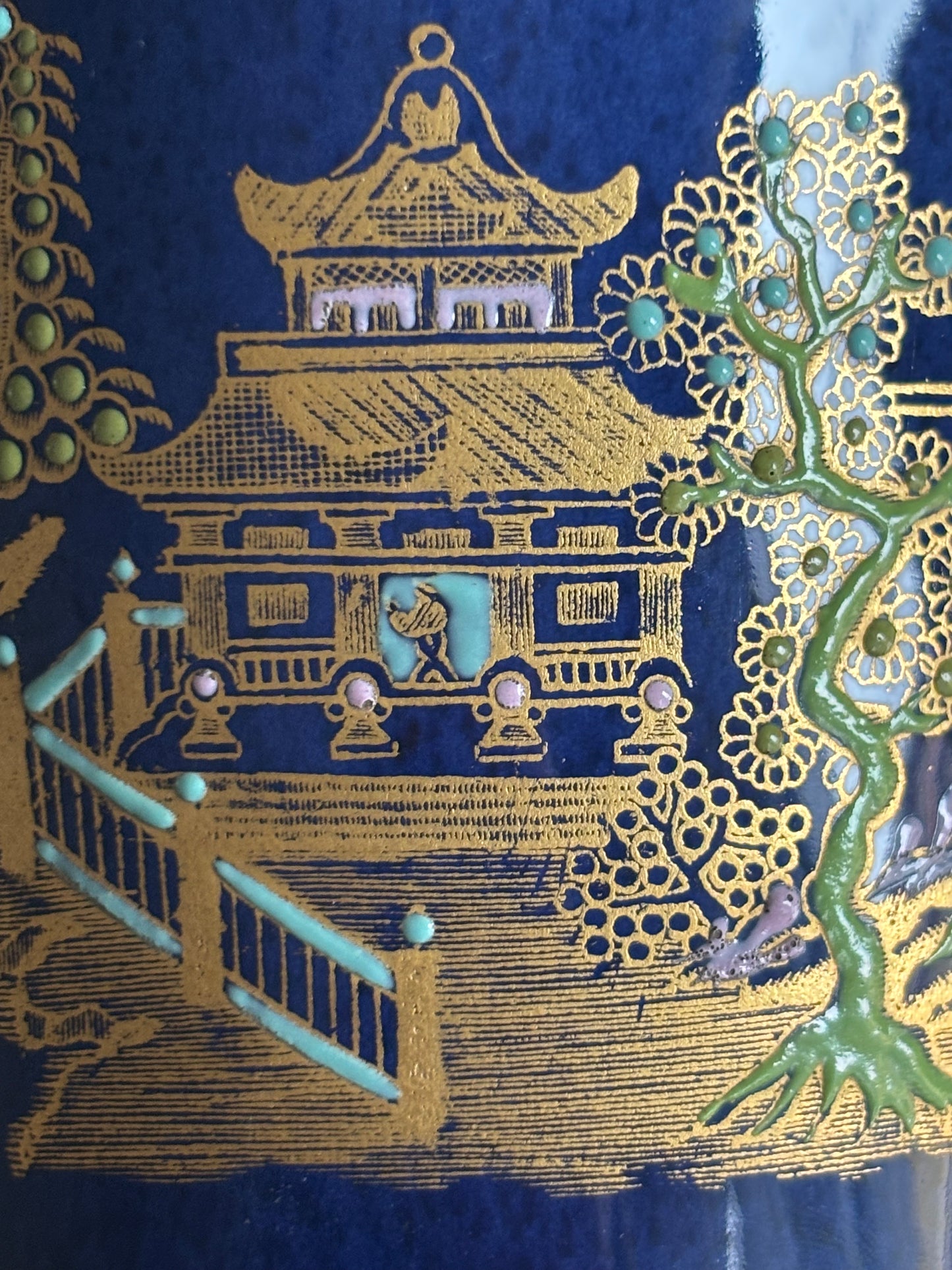 Vintage Carlton Ware Glazed Ceramic Vase – Made in England