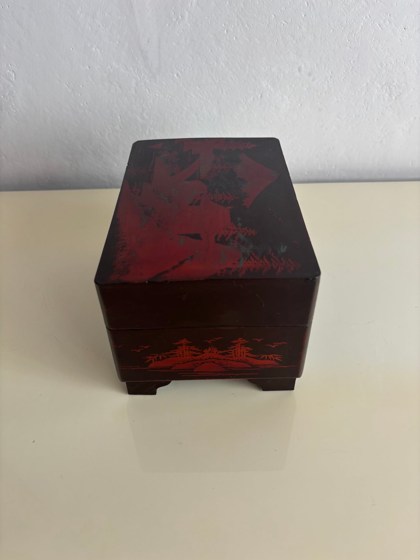 Portagioie giapponese vintage con carillon funzionante – lacca nera e ballerina