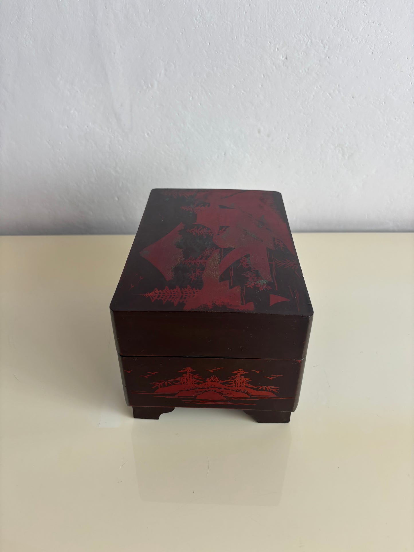 Portagioie giapponese vintage con carillon funzionante – lacca nera e ballerina