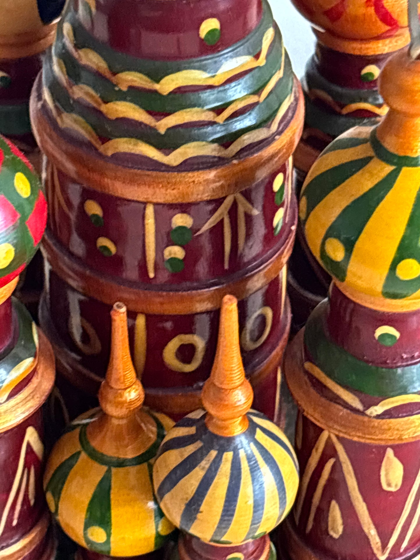 Carillon souvenir di San Pietroburgo in legno dipinto