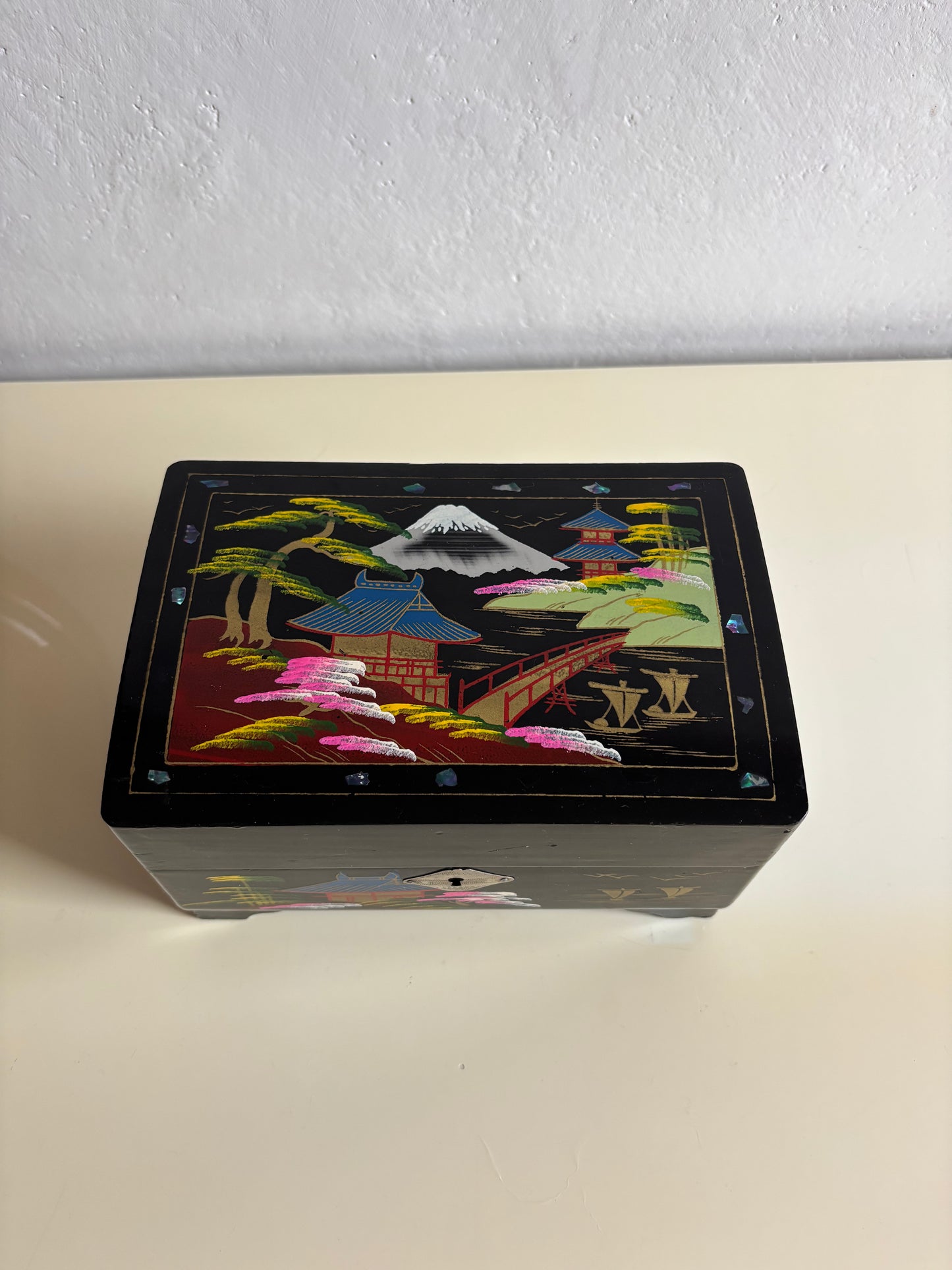 Portagioie Giapponese con Ballerina e Luci