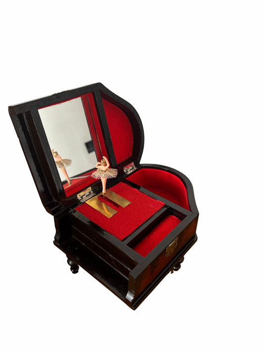 Carillon giapponese vintage a forma di pianoforte – Eleganza orientale e romanticismo d’epoca