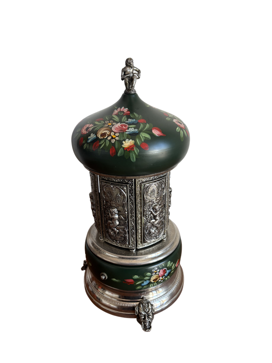 Portasigarette in metallo con carillon Reuge e decorazioni dipinte