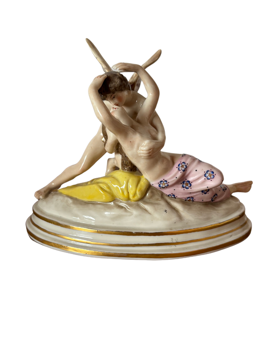 Statuetta in ceramica Capodimonte – Mitologia, Arte e Collezionismo