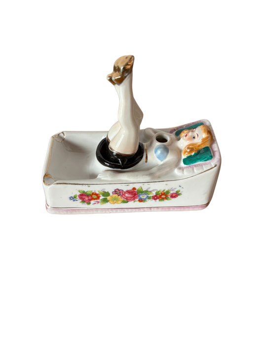 Posacenere in ceramica vintage metà '900 – Donna pin-up con gambe mobili
